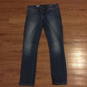 Gap always skinny size 26s